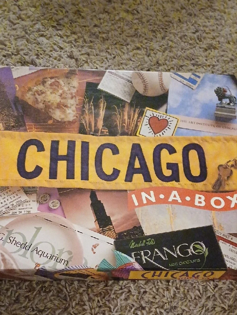 chic Chicago In-A-Box Game with Yellow Banner